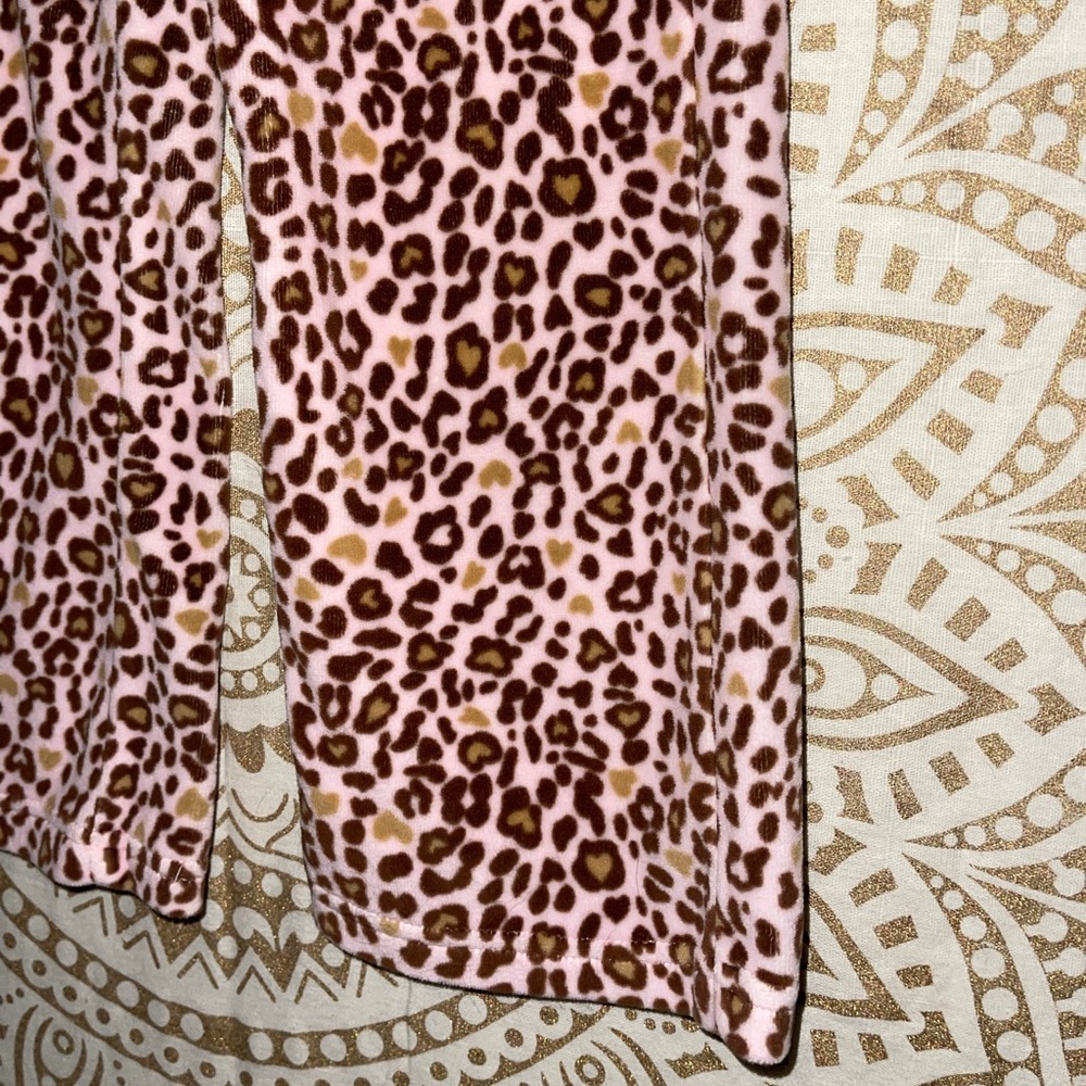 ✨3 FOR $18✨ MIX & MATCH…GIRLS PINK CHEETAH PANTS BY “TOTAL GIRL”…SIZE 6 REGULAR - Picture 3 of 7